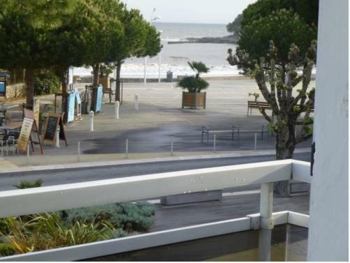 Hotel De La Plage Saint-Palais-sur-Mer Luaran gambar